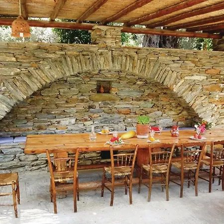 Awesome In Andros With 4 Bedrooms And Wifi